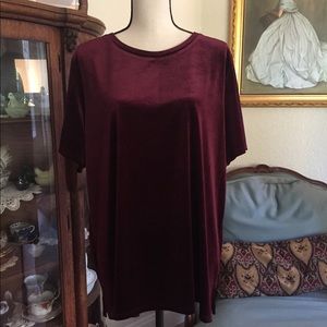 NWT Old Navy Silky Soft Velvet Feel Top XL, Maroon